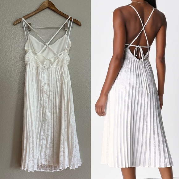 Pleating Up White Satin Jacquard Pleated Midi Dress - Picture 3 of 11